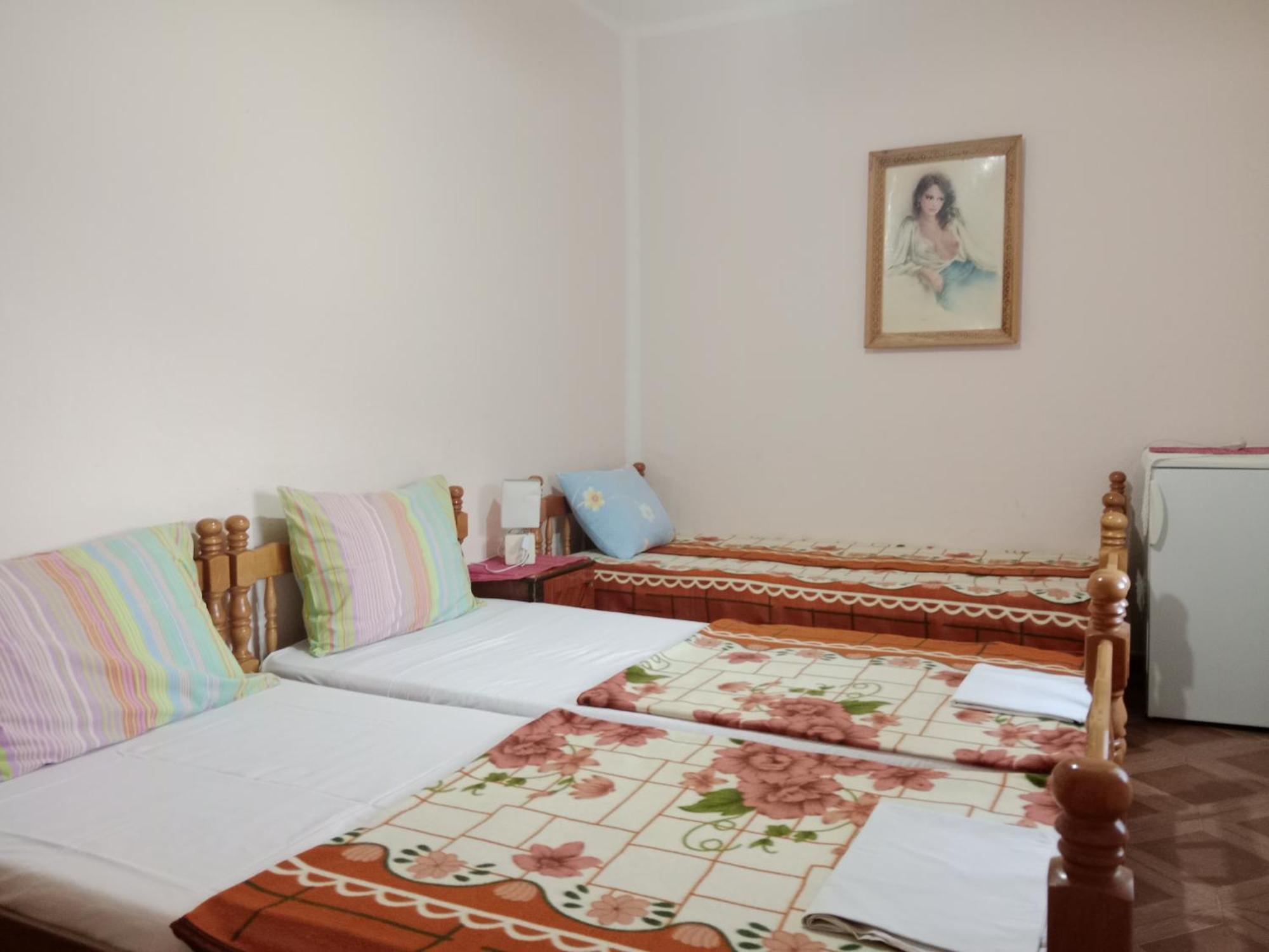 Rooms Banicevic Risan Buitenkant foto
