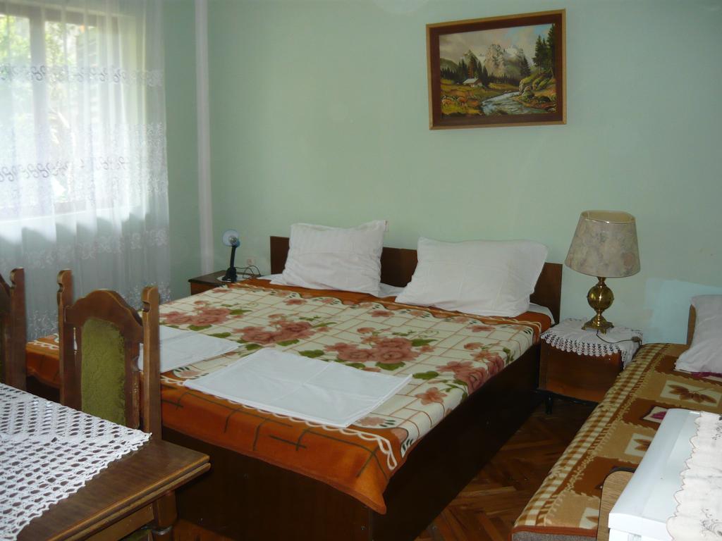 Rooms Banicevic Risan Kamer foto