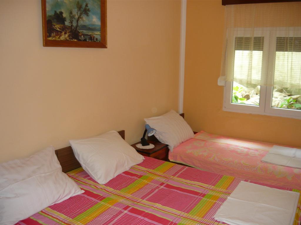 Rooms Banicevic Risan Kamer foto