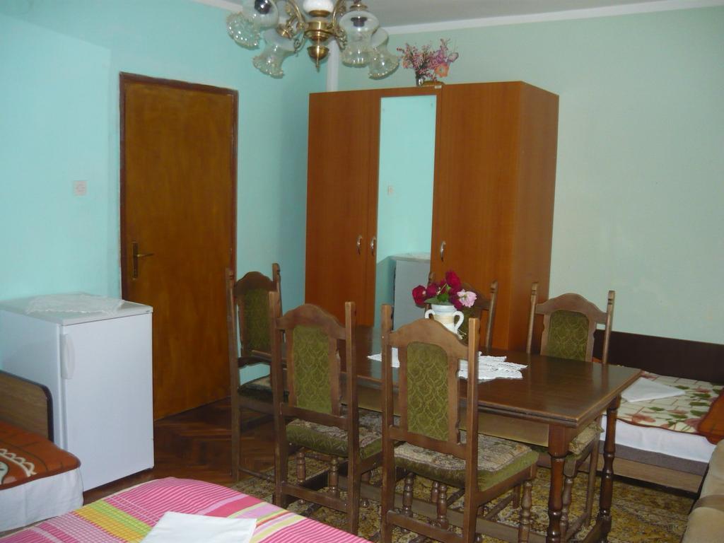Rooms Banicevic Risan Kamer foto