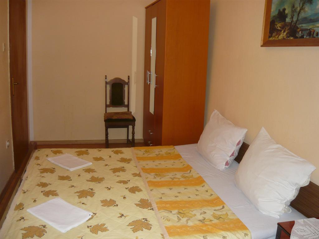 Rooms Banicevic Risan Kamer foto