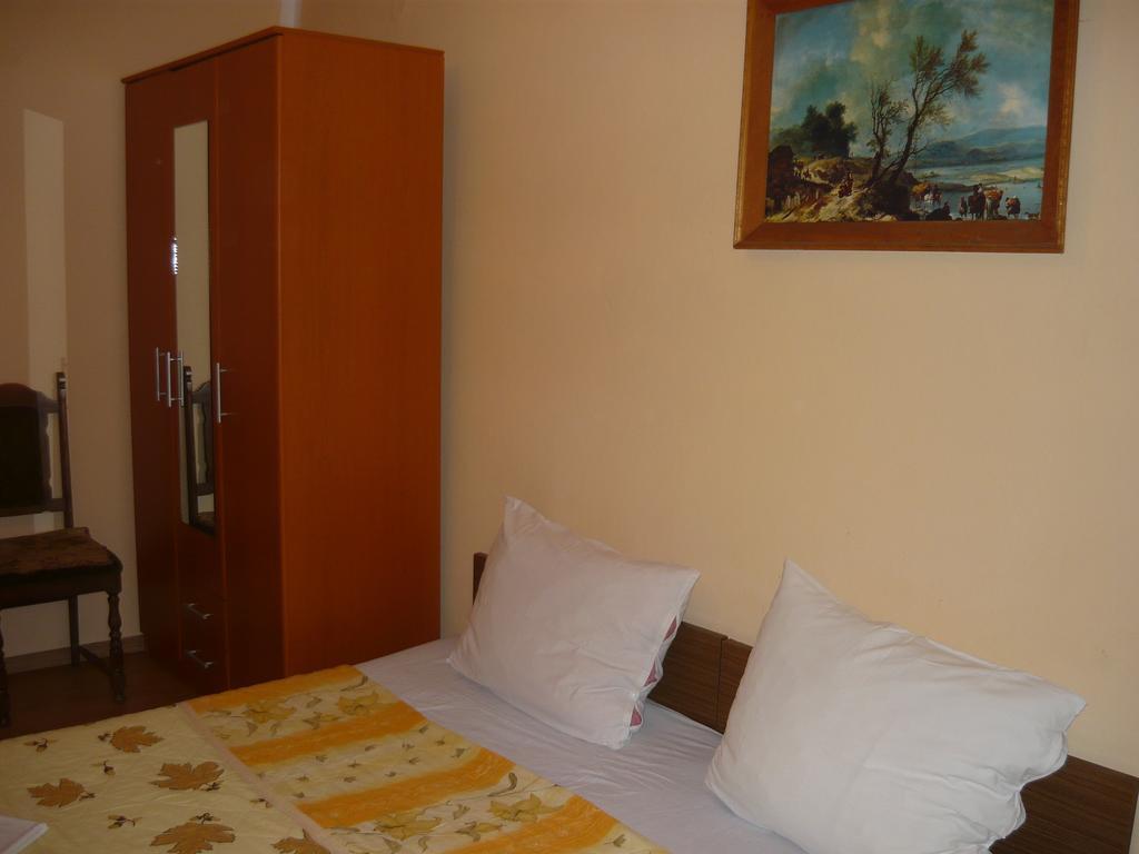 Rooms Banicevic Risan Kamer foto